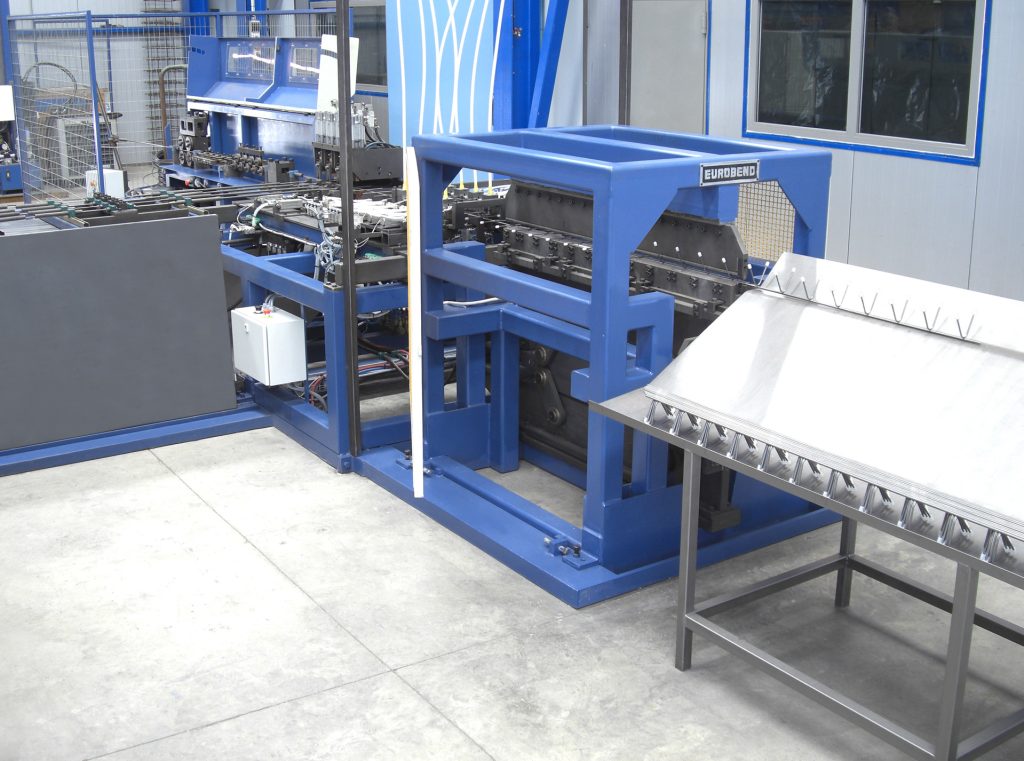 Αutomatic welding line for the production of plastic cup reinforcement spacers