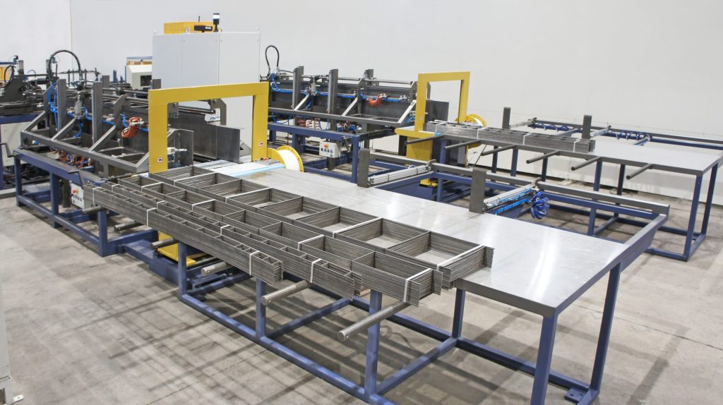 Ladder-type wall reinforcement welding line