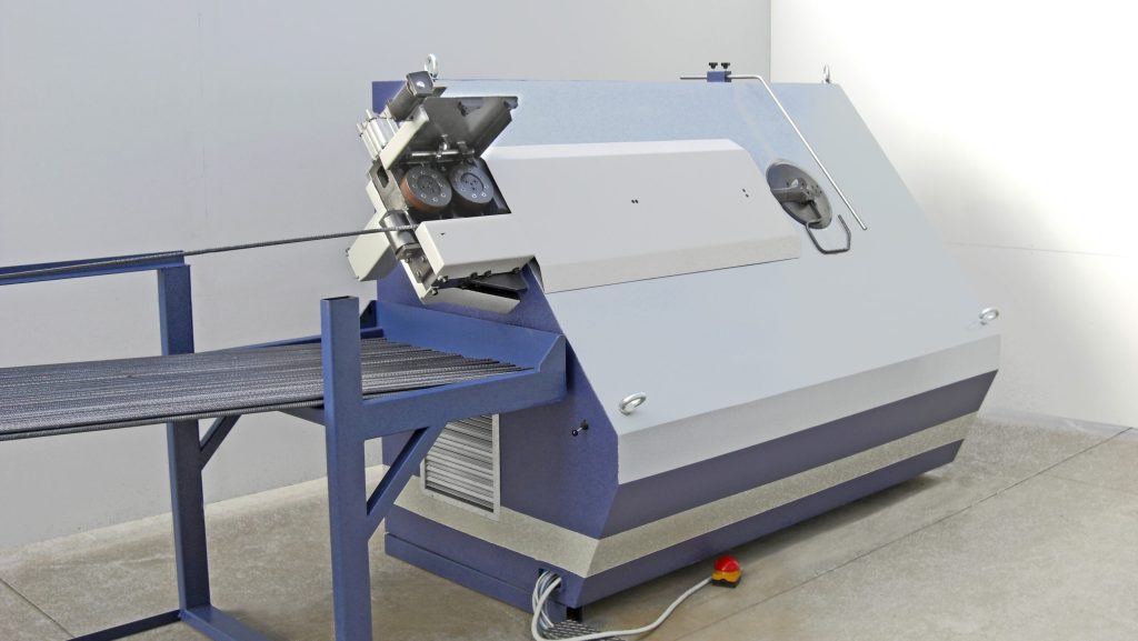 Automatic rebar benders working from straight bars