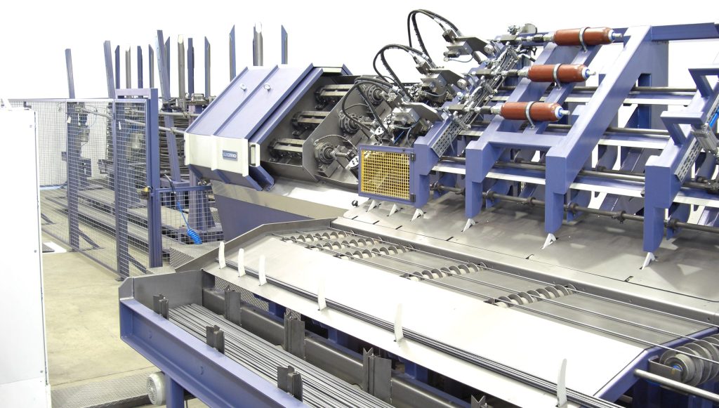 Three-line straightening and cutting machines for rebar processing