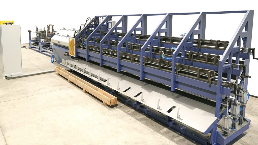 Multi-line straightening and cutting machines for wire processing